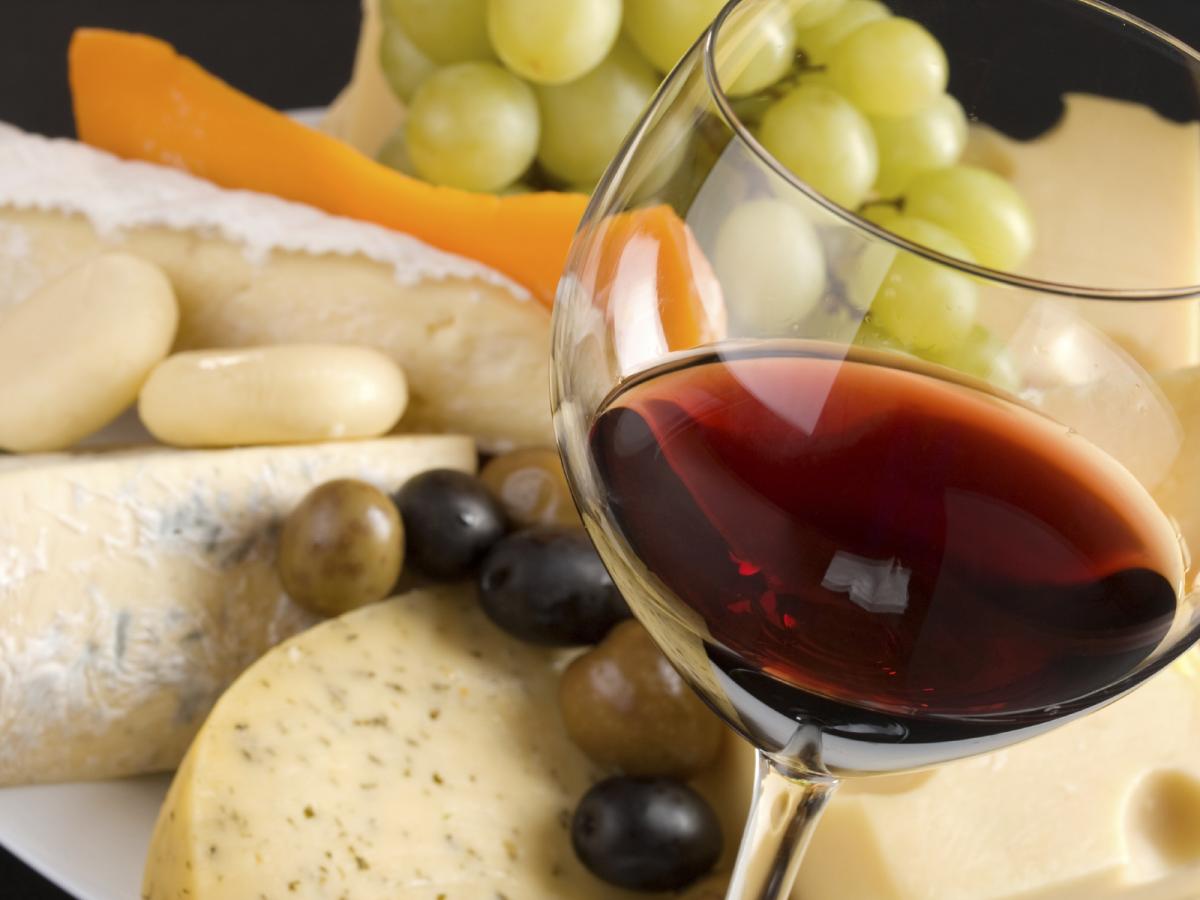 why do wine and cheese pair so well?