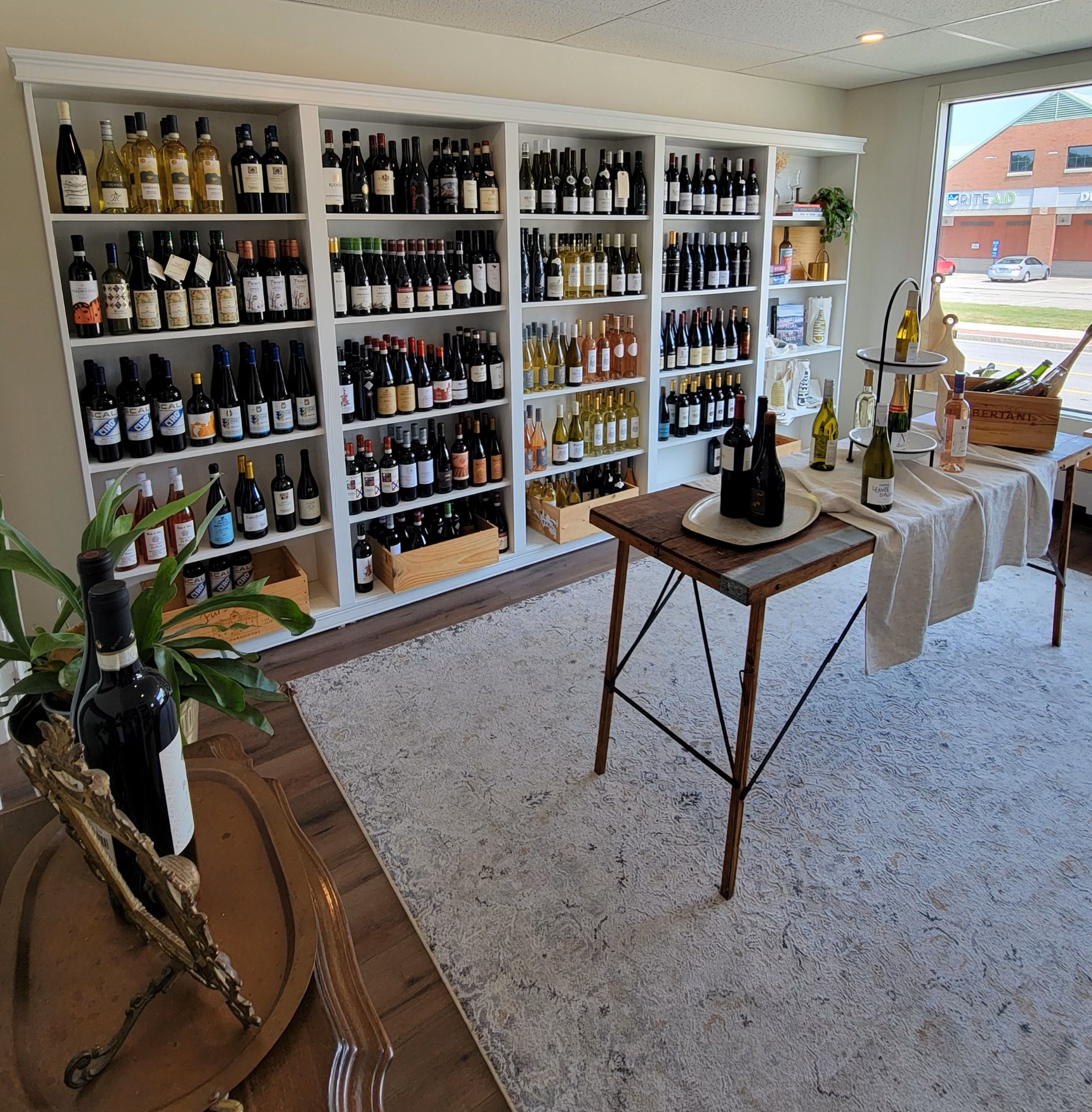 BEST BOUTIQUE WINE SHOP: Islington Bottle Shoppe